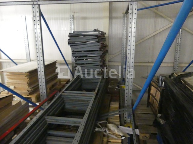 Modulaire metalen planken - afbeelding 1 van  5
