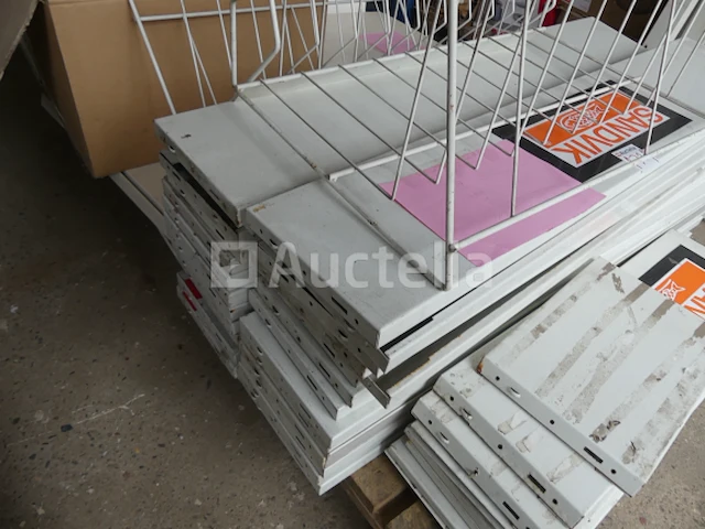 Modulaire metalen rekken - afbeelding 1 van  8