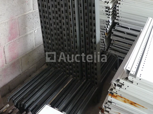 Modulaire metalen rekken - afbeelding 5 van  12