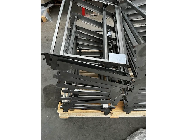 Modulaire winkel of magazijn inrichting, merk animal - afbeelding 13 van  30