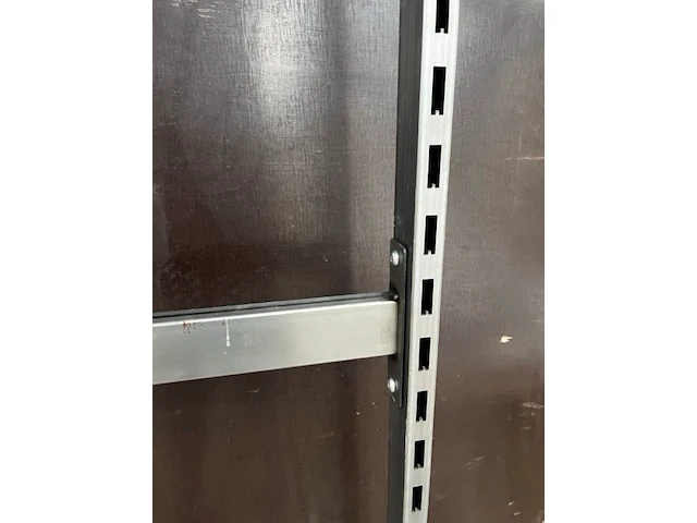 Modulaire winkel of magazijn inrichting, merk animal - afbeelding 22 van  30