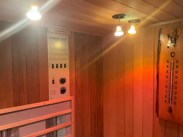 Moebius classic cabin infrarood sauna - afbeelding 2 van  18