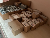 Moeren m10 en dozen schroeven - afbeelding 7 van  7