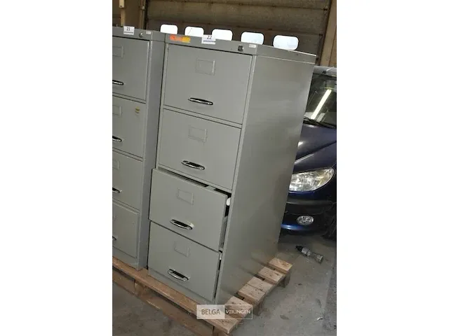 Mondial metalen dossierkast 4 lades afm ± 48x75x134. - afbeelding 1 van  2