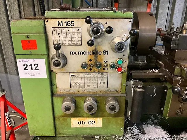 Mondiale m 165 cnc draaibank - afbeelding 12 van  17