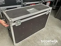 Monitor 32” - afbeelding 5 van  5