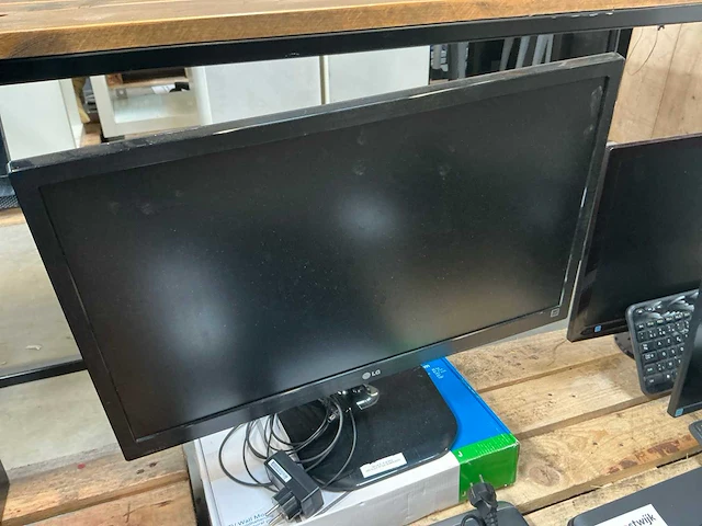 Monitor (3x) - afbeelding 2 van  7