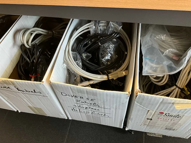 Monitor (7x) - afbeelding 4 van  4