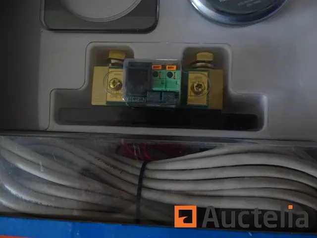 Monitor batterij victron bmv-702 - afbeelding 3 van  6