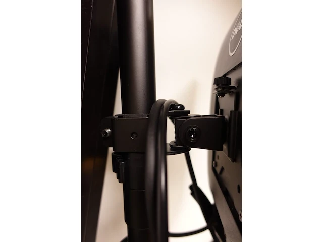 Monitor desk mount pole, with 1x 17" dellm monitor - afbeelding 2 van  4