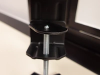 Monitor desk mount pole, with 1x 17" dellm monitor - afbeelding 4 van  4
