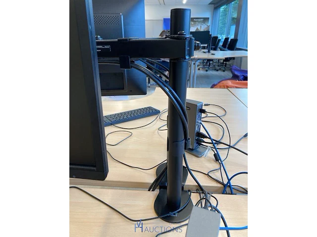Monitor fabr. iiyama met dockingstation - afbeelding 6 van  7