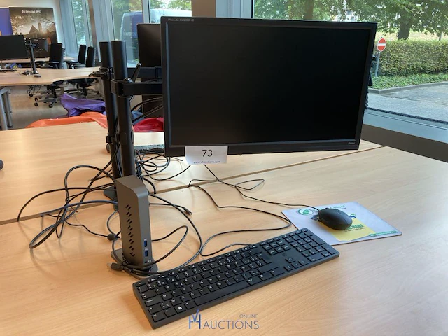 Monitor fabr. iiyama met dockingstation - afbeelding 1 van  7