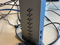 Monitor fabr. iiyama met dockingstation - afbeelding 3 van  7