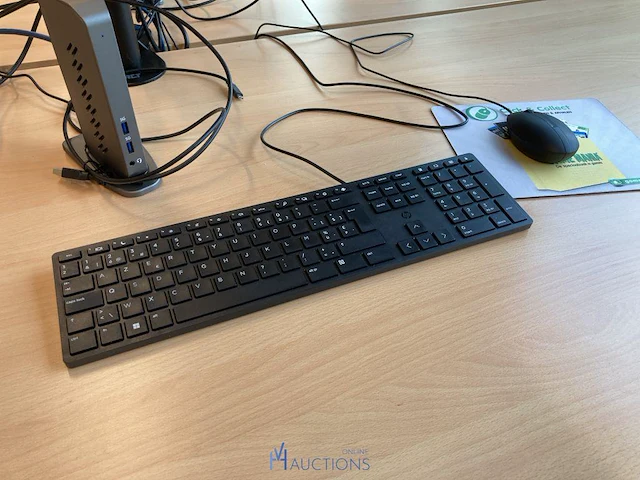 Monitor fabr. iiyama met dockingstation - afbeelding 5 van  7