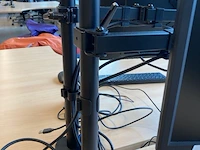 Monitor fabr. iiyama met dockingstation - afbeelding 6 van  7