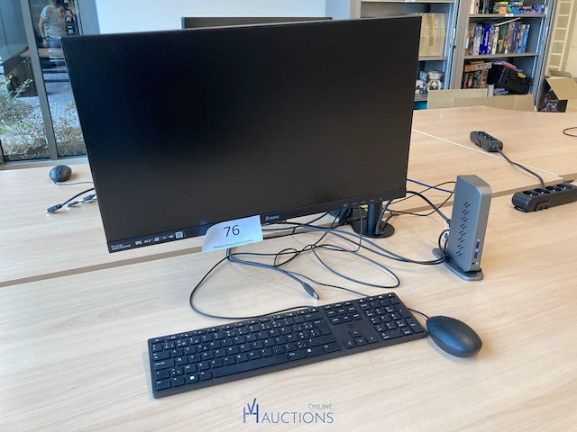 Monitor fabr. iiyama met dockingstation - afbeelding 1 van  7