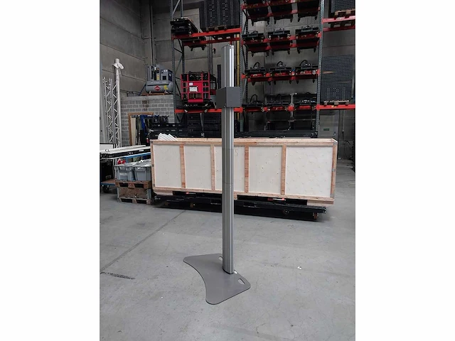 Monitor stand smartmetals 70" / 65kg / 1.81m - afbeelding 4 van  4
