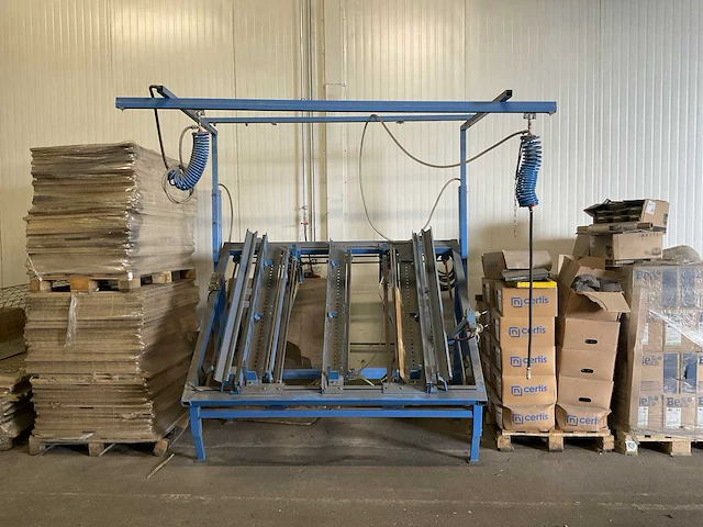 Montagetafel voor pallets - afbeelding 2 van  5