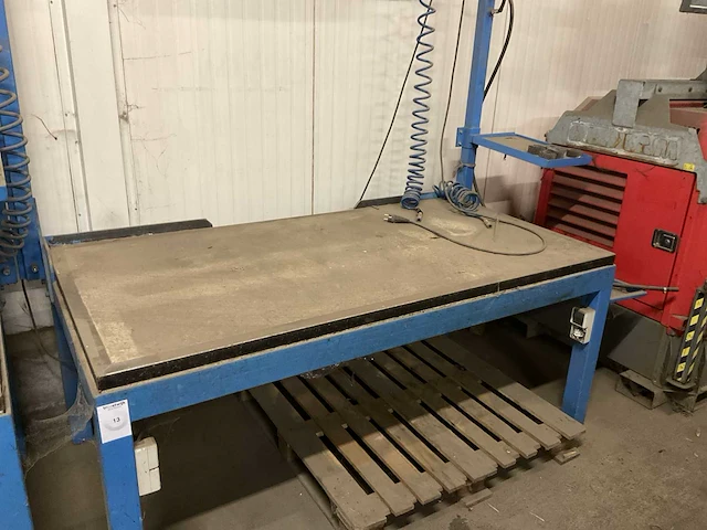 Montagetafel - afbeelding 3 van  4