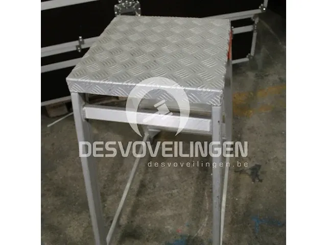 Montagetrap / 4 treden - afbeelding 2 van  2