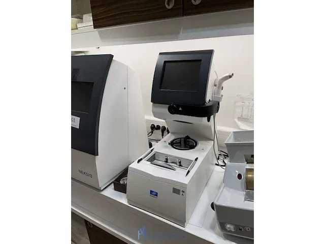 Montuurtracer essilor met slijptoestel essilor - afbeelding 7 van  10