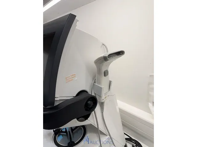 Montuurtracer essilor met slijptoestel essilor - afbeelding 8 van  10
