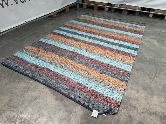 Moods collection - carpet - leder - afbeelding 1 van  5