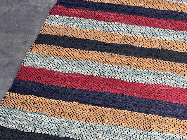 Moods collection - carpet - leder - afbeelding 3 van  6