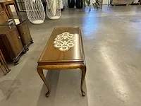 Mooi afgewerkte houten salontafel - afbeelding 3 van  4