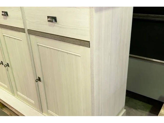 Mooie dressoir / massief - afbeelding 2 van  7