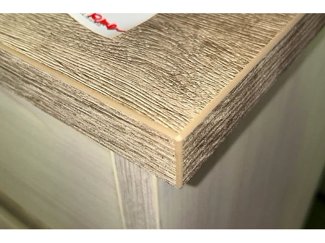Mooie dressoir / massief - afbeelding 5 van  7