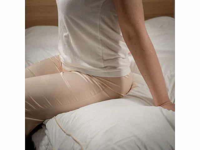 Morphea - topmatras met eendenveren - 160x200cm - afbeelding 3 van  5