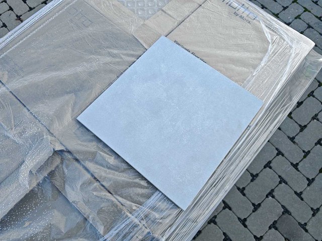 Mosa form light grey mat 30x30 cm tegel 86,4 m² - afbeelding 4 van  7