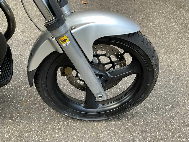 Moto guzzi breva v750 - afbeelding 3 van  18