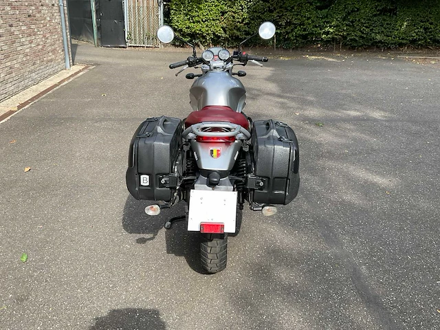 Moto guzzi breva v750 - afbeelding 15 van  18