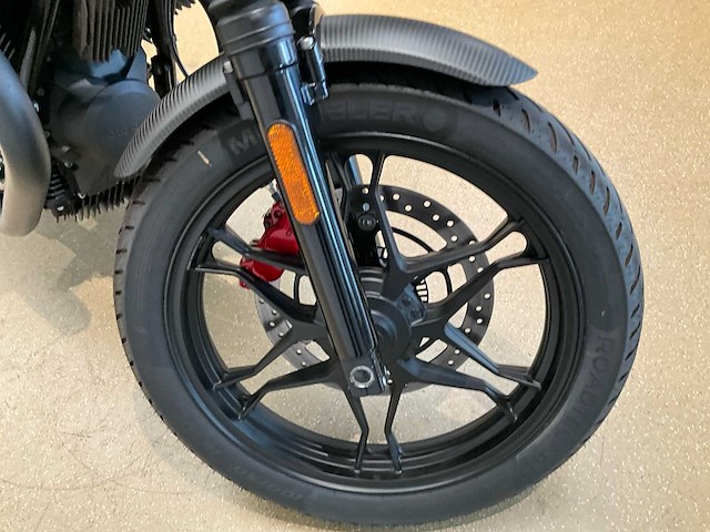 Moto guzzi v7 iii carbon limited versie n1061 carbon motorfiets - afbeelding 2 van  22