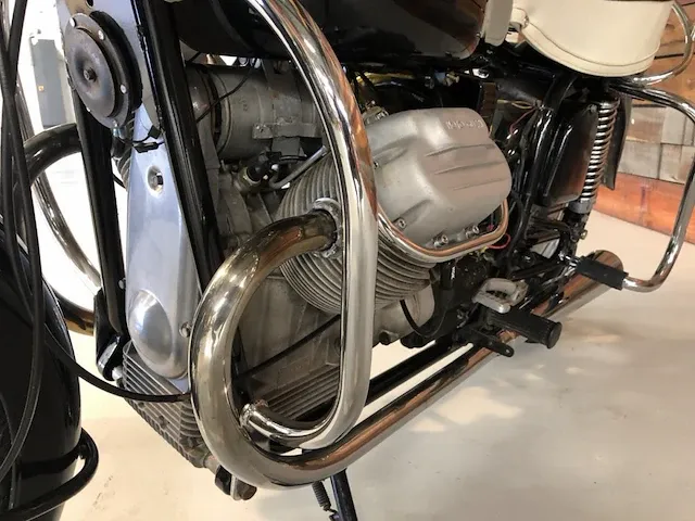 Moto guzzi v7 special , 1969 - afbeelding 5 van  17