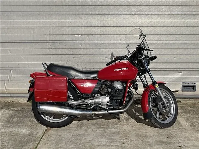 Moto guzzi - afbeelding 1 van  7