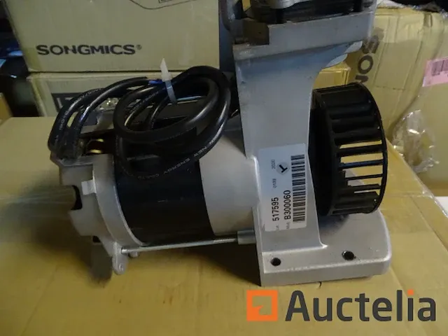 Motor b300060 - afbeelding 6 van  8