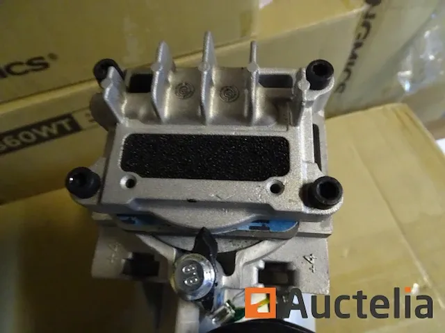 Motor b300060 - afbeelding 7 van  8
