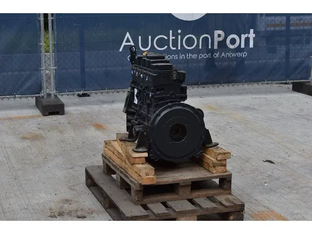 Motor deutz tcd 3.6 l4 diesel - afbeelding 1 van  1