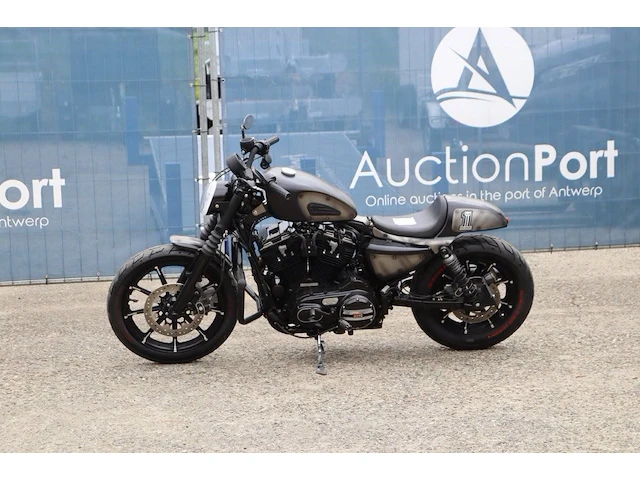 Motor harley-davidson custom harley-davidson sportster 883 custom benzine (marge) - afbeelding 1 van  1