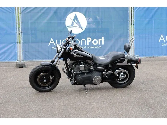 Motor harley davidson dyna fat bob benzine - afbeelding 1 van  1