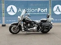 Motor harley davidson heritage softail classic benzine 2006