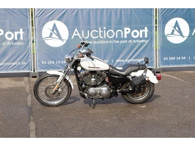 Motor harley-davidson sporster xl1200 custom 2006 - afbeelding 1 van  1