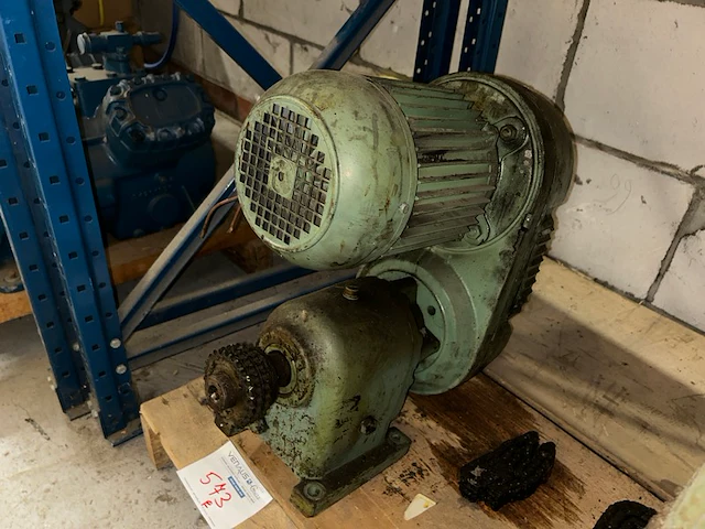 Motor lenze - afbeelding 1 van  3