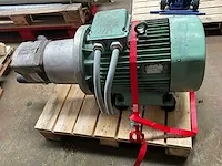 Motor met hydraulische pomp voith h5-40 - afbeelding 1 van  5