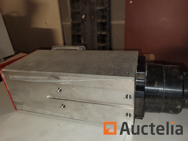 Motor pds adev90 - met spantanghouder er32 - 4.4kw - afbeelding 1 van  5