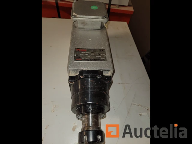 Motor pds adev90 - met spantanghouder er32 - 4.4kw - afbeelding 2 van  5